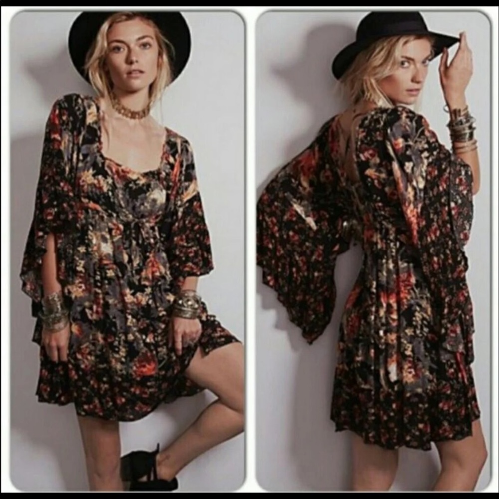 Free People rare Boho floral bell sleeve dress
